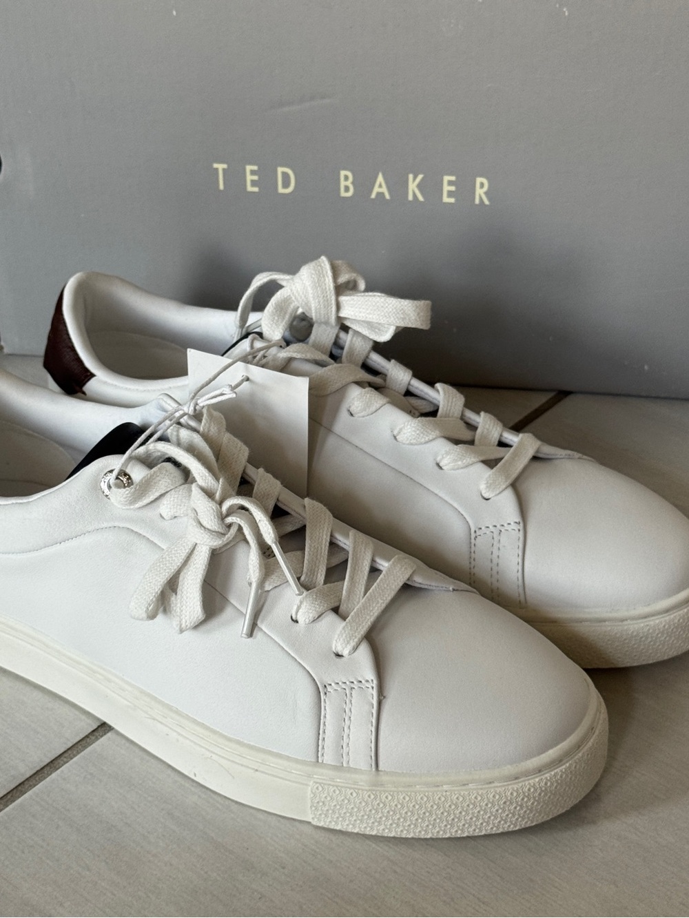 Ted Baker Men's Leather Sneaker Shoes SIZE 10 WHITE NWT